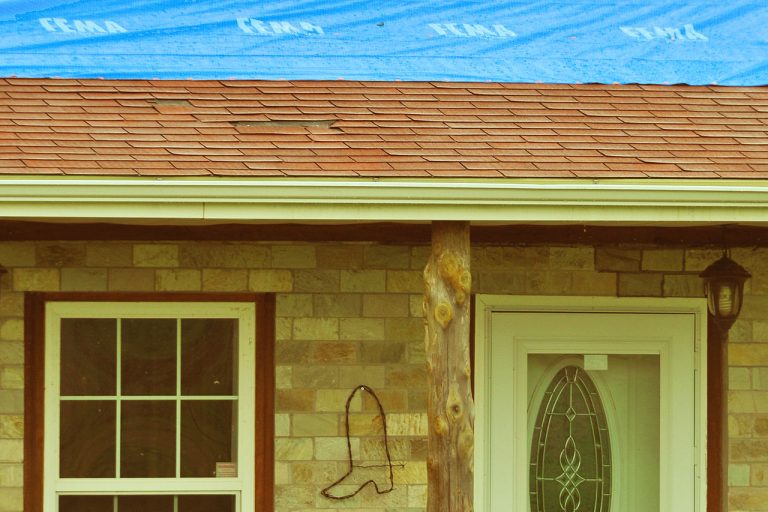 Emergency Roof Tarping and Temporary Repairs: What to Do After Storm Damage on the East Coast